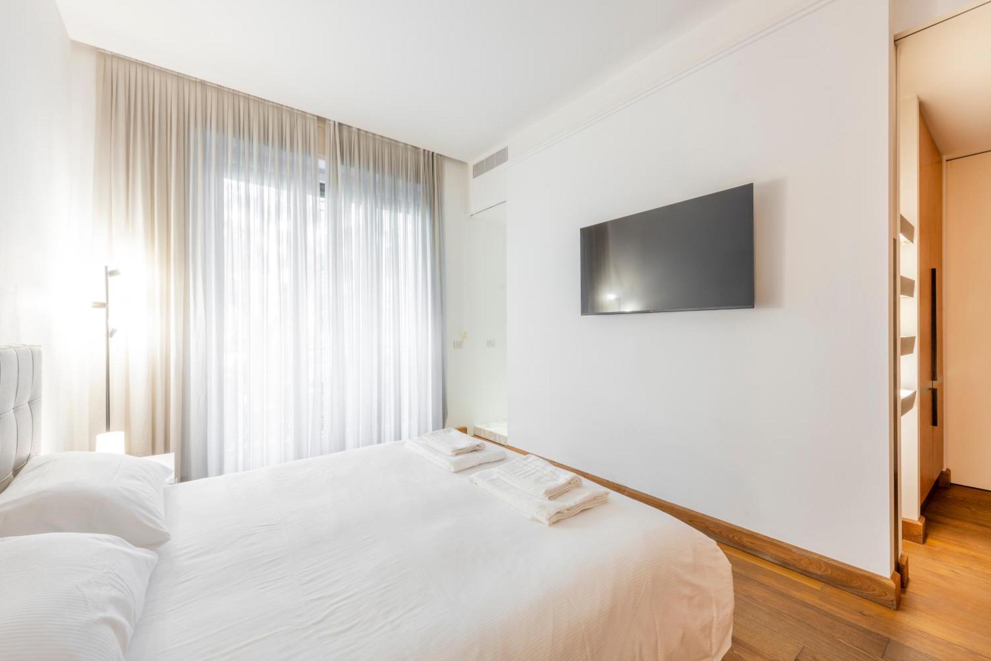 Milan Royal Suites Luxury Brera — Foto 1